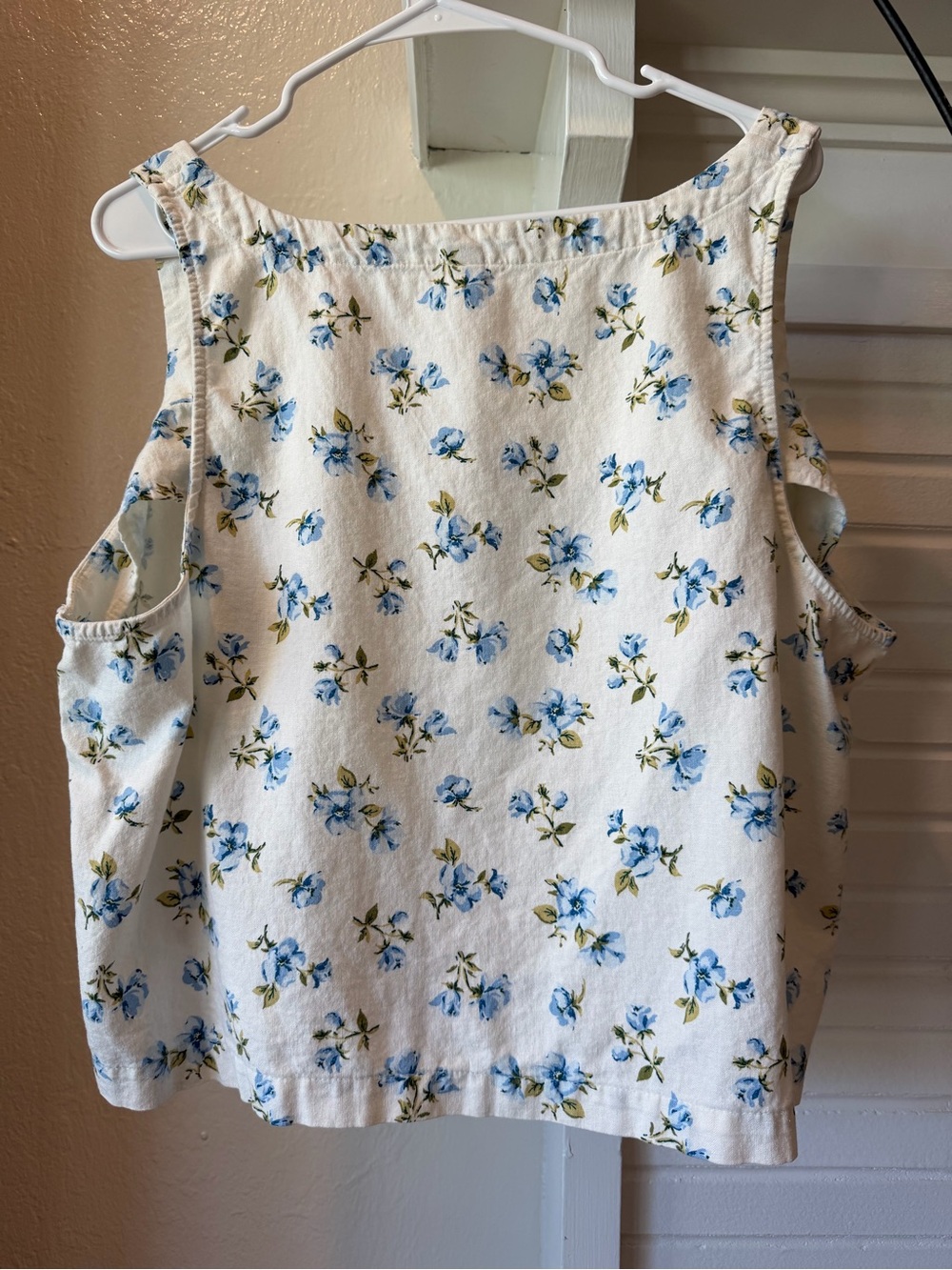 Old Navy White Blue Floral Linen Blend Tank Top XXL Cottagecore Sleeveless - Picture 3 of 8